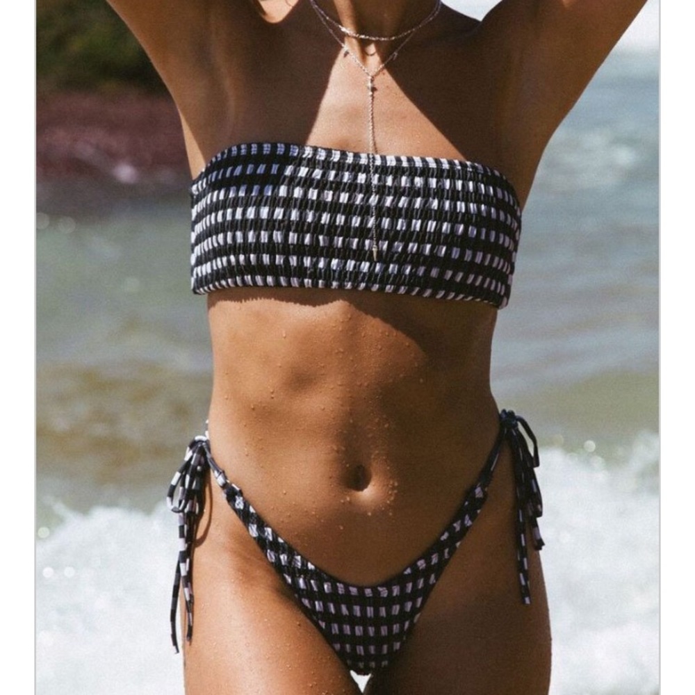 bikinishe bandeau top and bottom